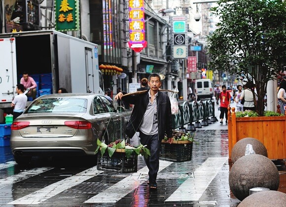 The man who sells vegetables