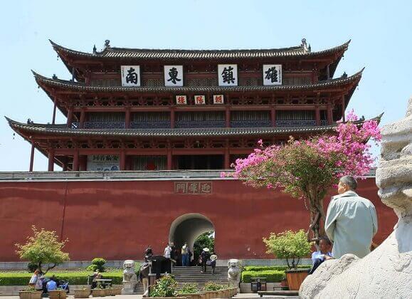 Jianshui Chaoyang Tower