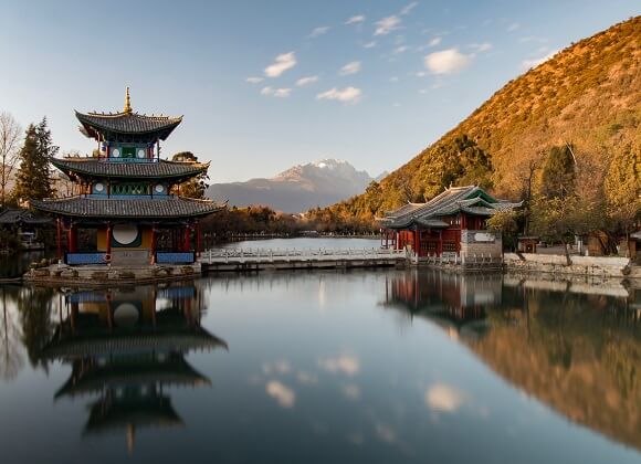 Autumn scenery of Heilongtan Park